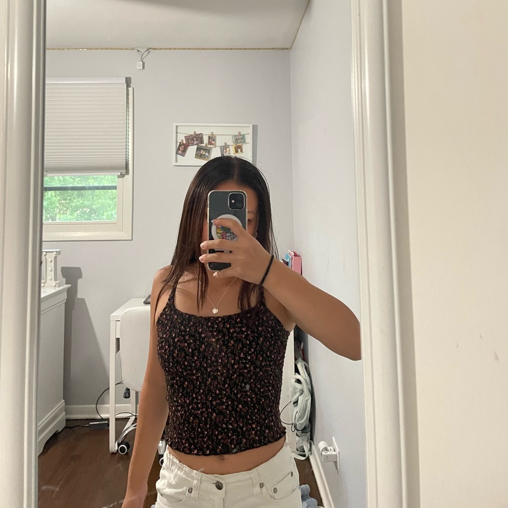 XS hollister flower print tank top